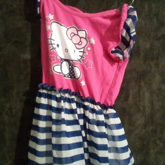 Two hello kitty items for little girls - Picture 4 of 7